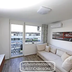 Optim Apartment